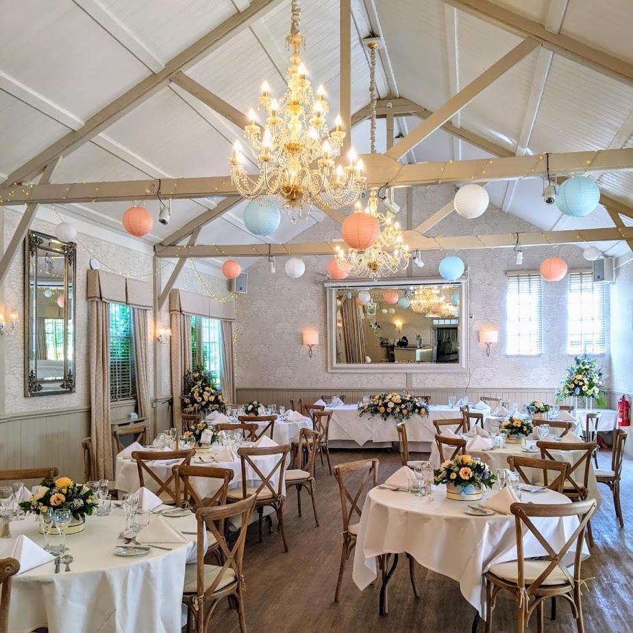 Bury St. Edmunds Ravenwood Hall Hotel المظهر الخارجي الصورة