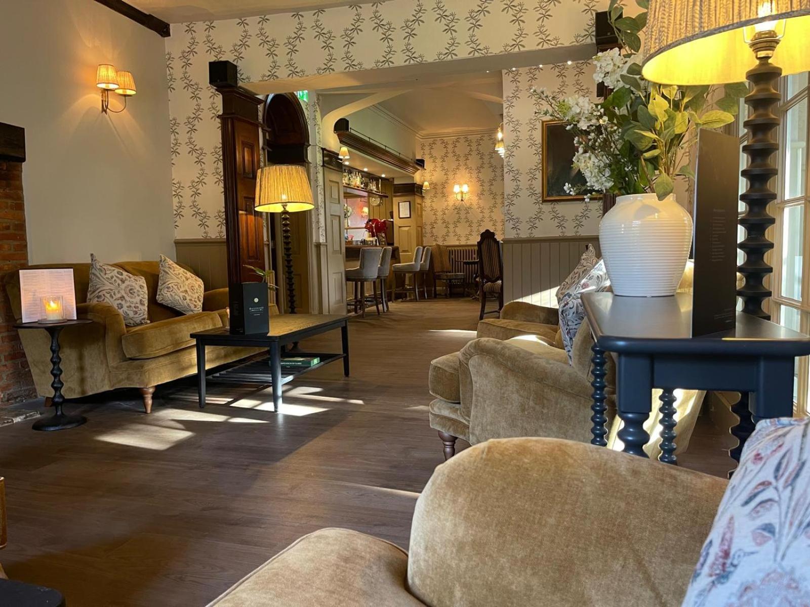 Bury St. Edmunds Ravenwood Hall Hotel المظهر الخارجي الصورة