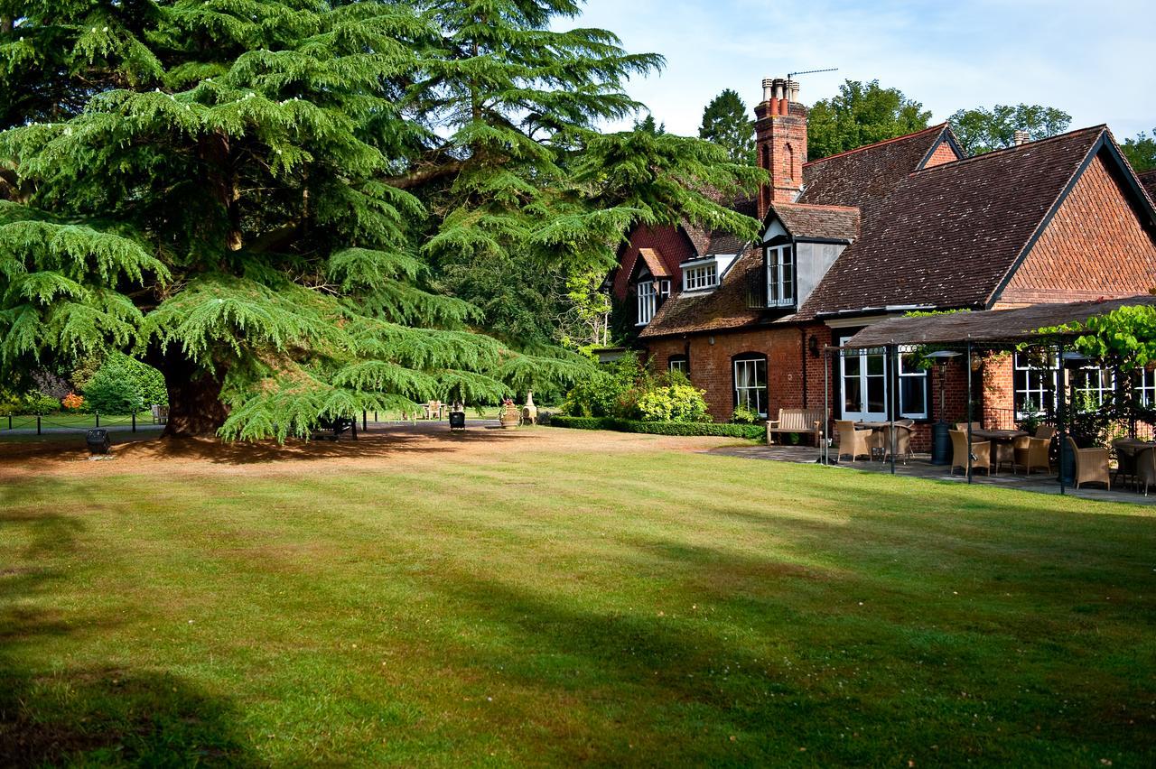 Bury St. Edmunds Ravenwood Hall Hotel المظهر الخارجي الصورة